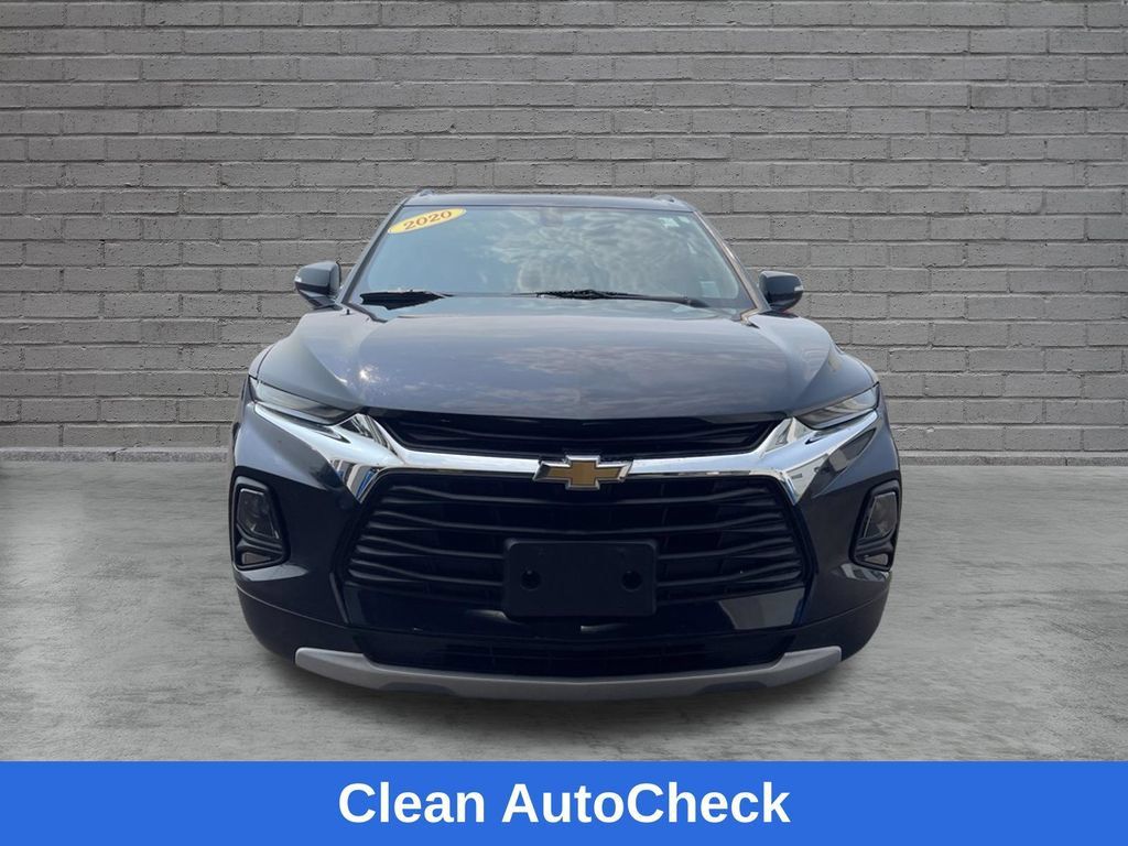 Used 2020 Chevrolet Blazer LT AWD/4WD image 2