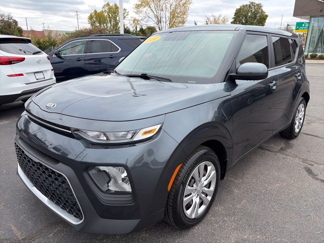 Used 2020 Kia Soul LX FWD image 1