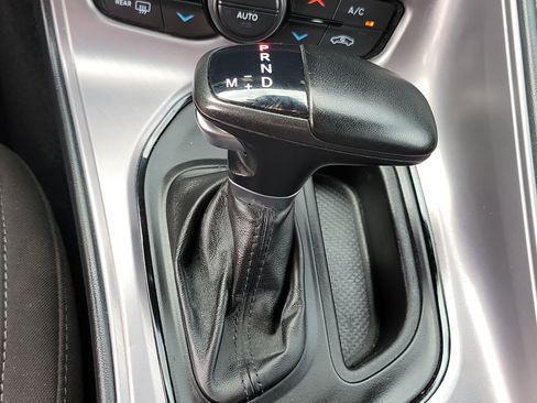 Used 2023 Dodge Challenger SXT w/ Blacktop Package image 29