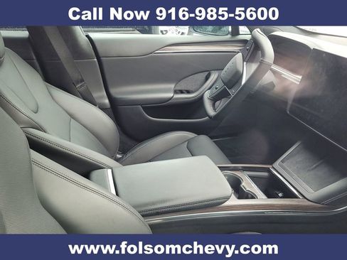 Used 2022 Tesla Model S Base image 3