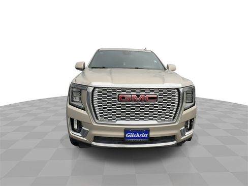 Used 2023 GMC Yukon Denali image 2