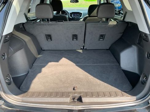 Certified 2023 GMC Terrain SLE w/ Elevation Edition AWD/4WD image 4