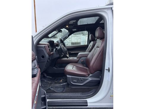 Used 2023 Ford Expedition Max Limited image 29