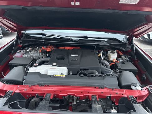 Used 2024 Toyota Sequoia SR5 image 37