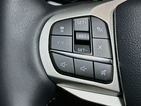 New 2026 Ford Explorer Active AWD/4WD image 29