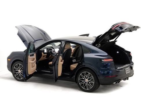 Certified 2026 Porsche Cayenne Coupe AWD/4WD image 30
