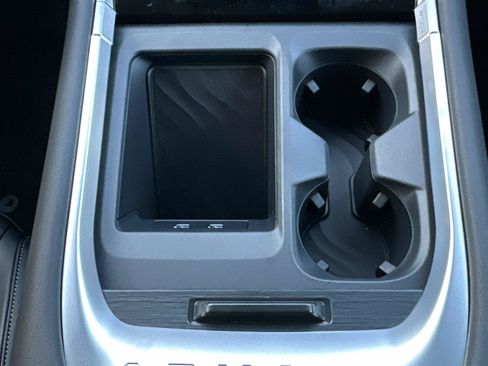 New 2026 Nissan Armada SV image 32