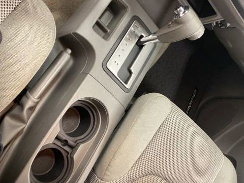 Used 2018 Nissan Frontier SV AWD/4WD image 20