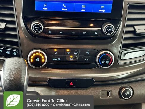 Used 2020 Ford Transit 150 XLT image 8