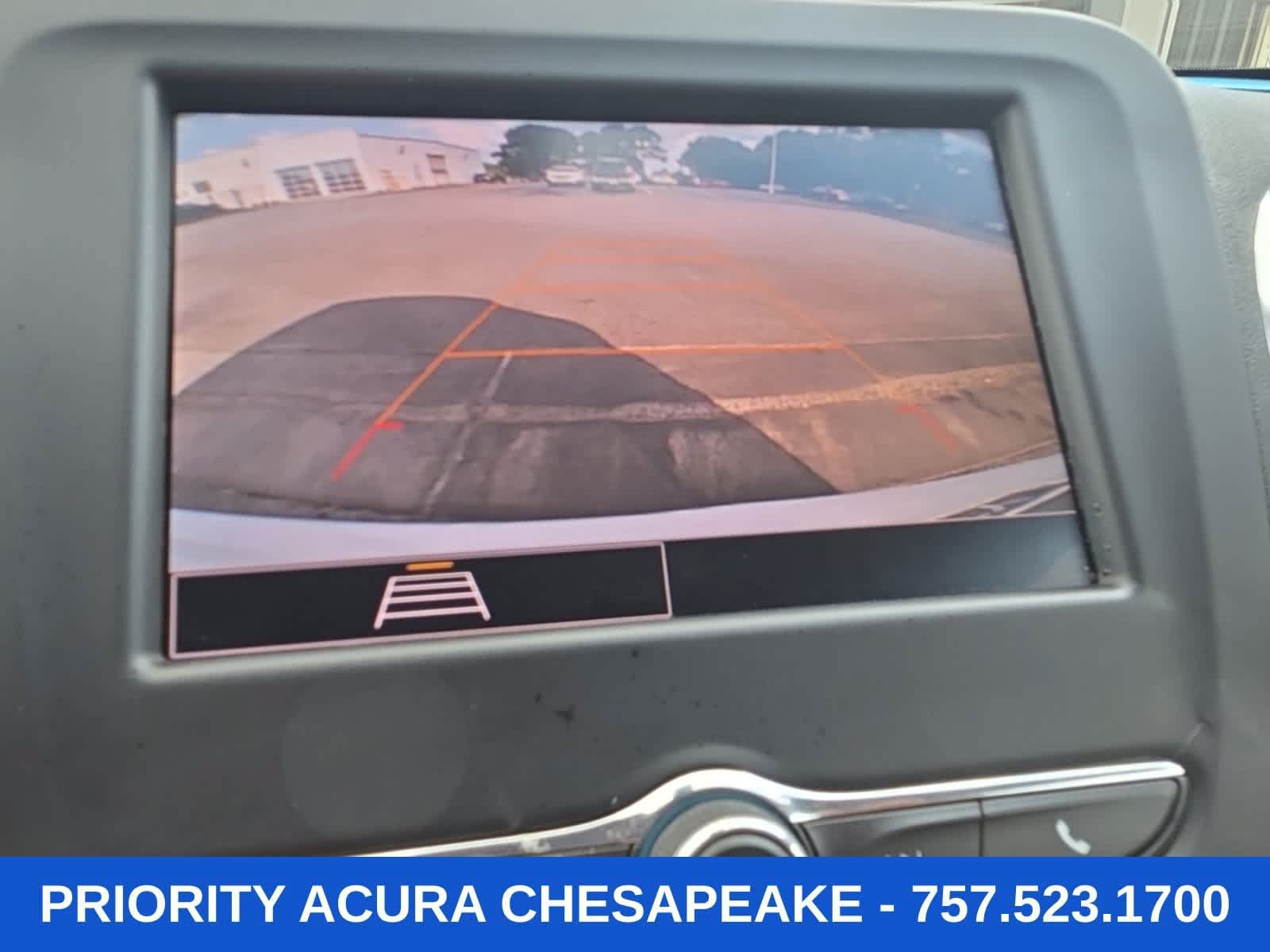 Used 2024 Chevrolet Equinox LT AWD/4WD image 17