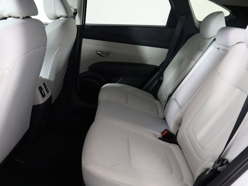 Used 2025 Hyundai Tucson SEL image 17