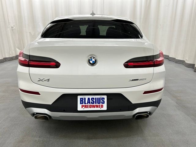 Used 2025 BMW X4 xDrive30i AWD/4WD image 33