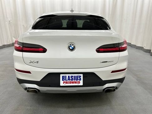 Used 2025 BMW X4 xDrive30i AWD/4WD image 33