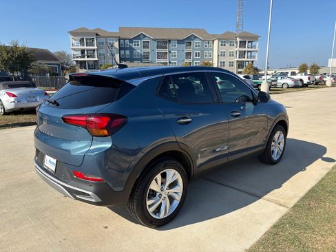 Used 2024 Buick Encore GX Preferred w/ Advanced Technology Package image 8