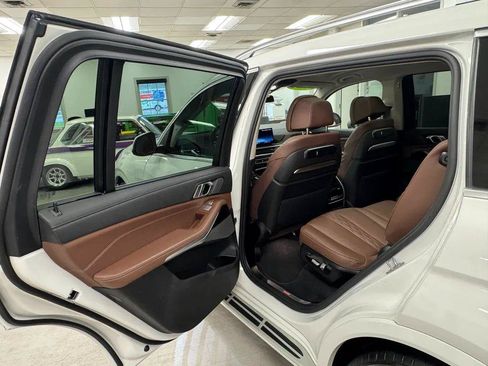Used 2026 BMW X7 xDrive40i AWD/4WD image 20