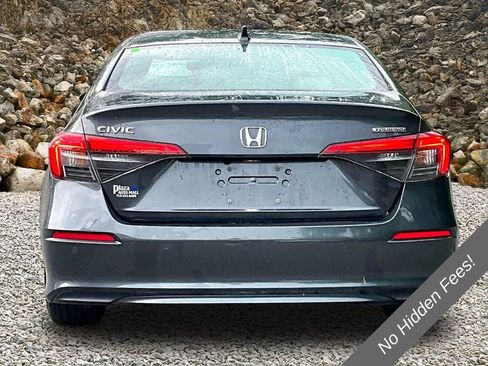 Used 2022 Honda Civic Touring image 4