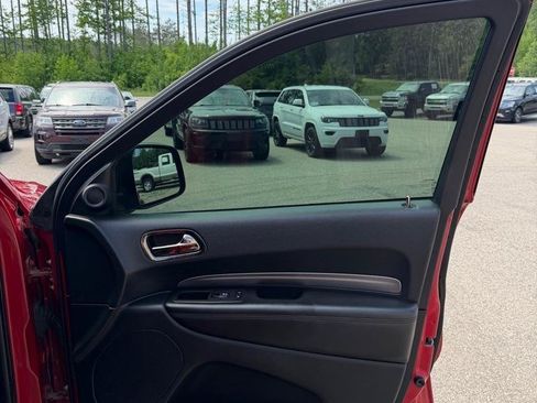 Used 2019 Dodge Durango GT w/ Trailer Tow Group IV AWD/4WD image 17
