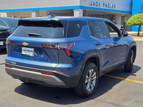 Used 2025 Chevrolet Equinox LT FWD image 10