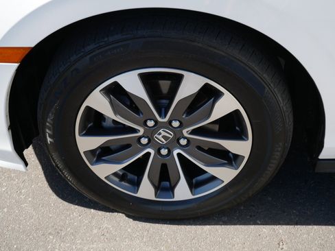 Certified 2023 Honda Odyssey EX-L image 15