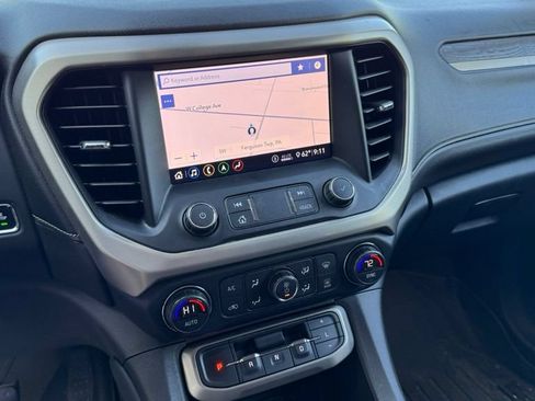 Used 2020 GMC Acadia Denali AWD/4WD image 18