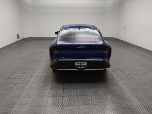 Used 2025 Kia K4 FWD image 6