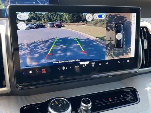 Used 2025 Ford Expedition Max Active image 28