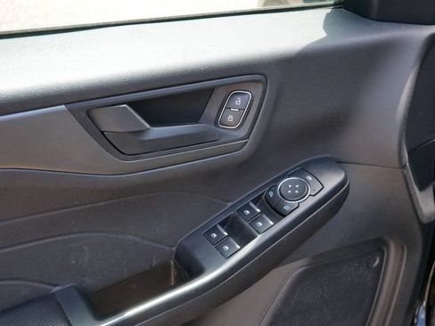 Used 2025 Ford Escape Active AWD/4WD image 15