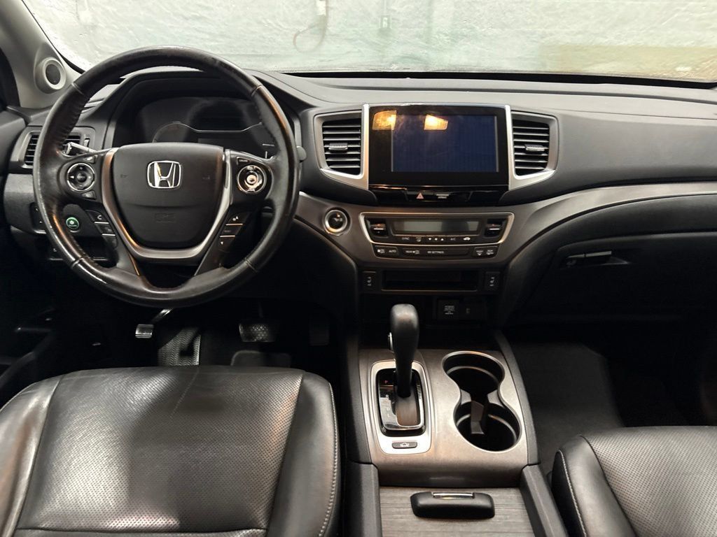 Used 2017 Honda Ridgeline RTL-T image 13