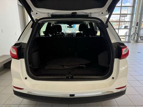 Used 2020 Chevrolet Equinox LT image 38