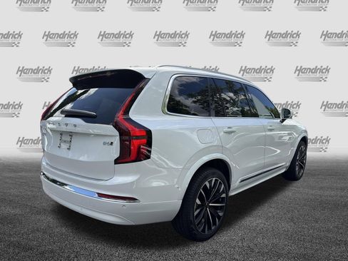 Used 2026 Volvo XC90 B6 Plus w/ Protection Package Premier AWD/4WD image 5