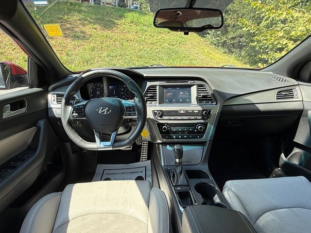 Used 2017 Hyundai Sonata Sport 2.0T FWD image 10