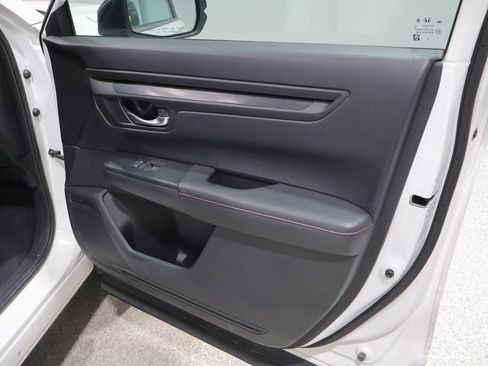 Used 2024 Honda CR-V Sport image 24