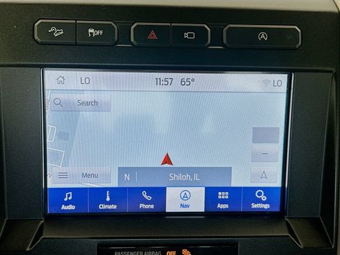 Used 2019 Ford F150 Platinum w/ Equipment Group 701A Luxury AWD/4WD image 13