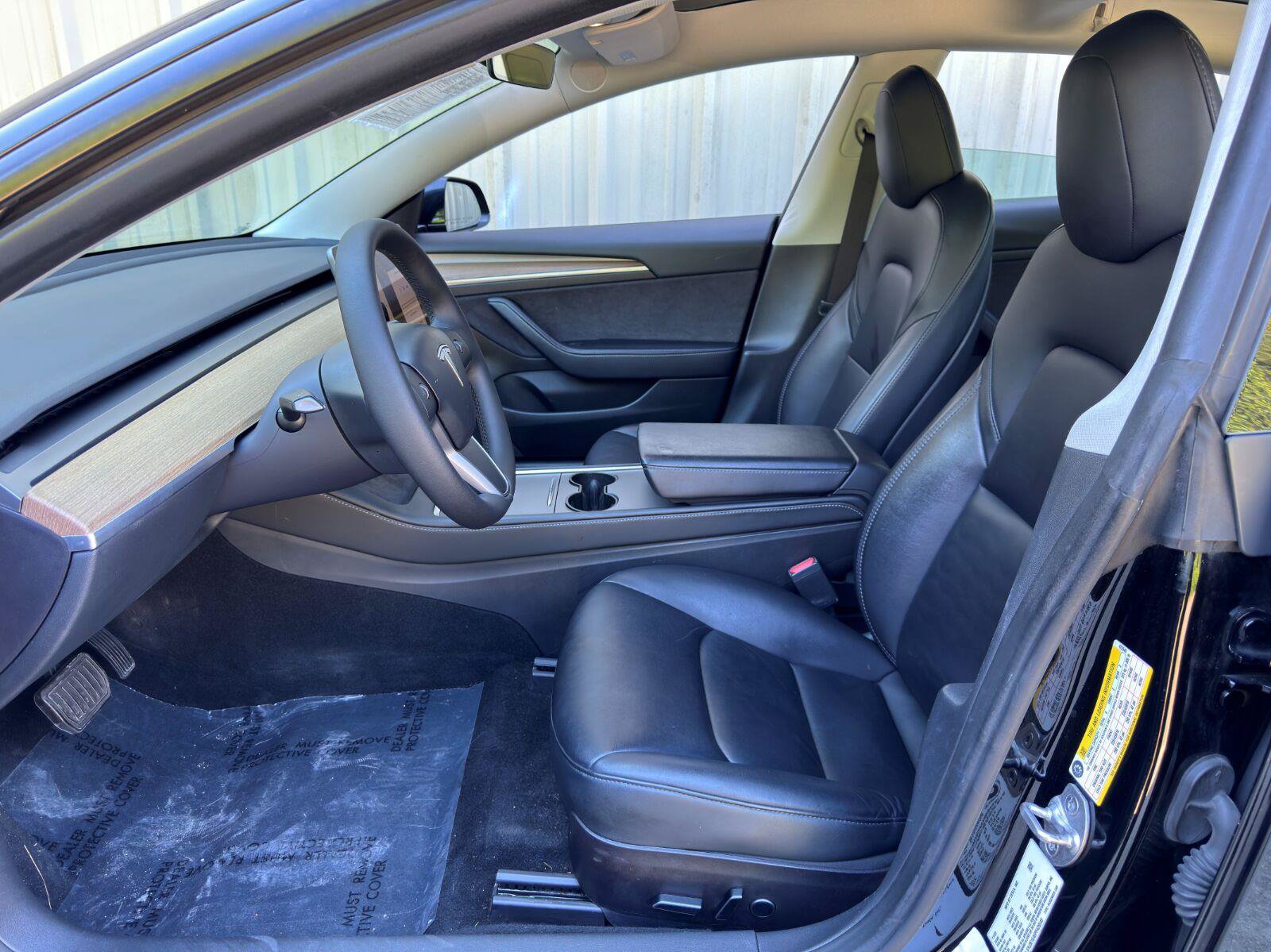 Used 2023 Tesla Model 3 Standard Range RWD image 17