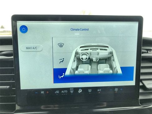 Used 2024 Ford Transit 350 XLT image 19