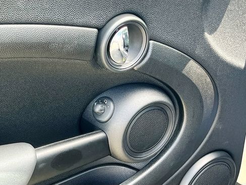 Used 2012 MINI Cooper Hardtop FWD image 15