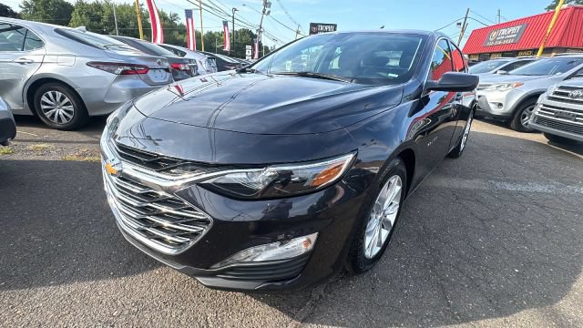 Used 2023 Chevrolet Malibu LT FWD image 1