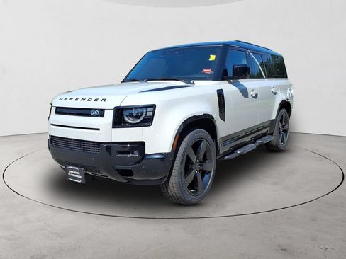 New 2026 Land Rover Defender 130 X-Dynamic SE AWD/4WD image 1