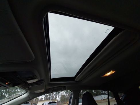 Used 2026 Subaru Crosstrek 2.0i Premium image 25