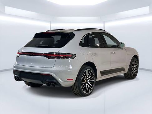 Certified 2023 Porsche Macan S AWD/4WD image 9