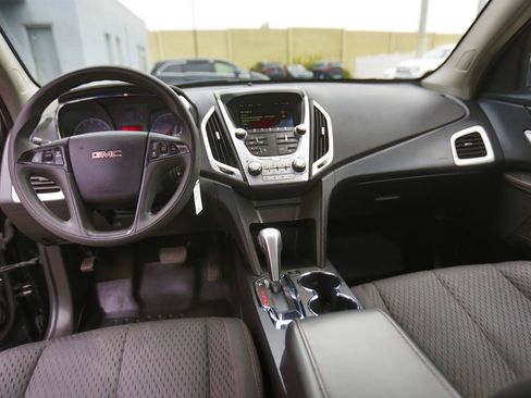Used 2015 GMC Terrain SLE FWD image 11