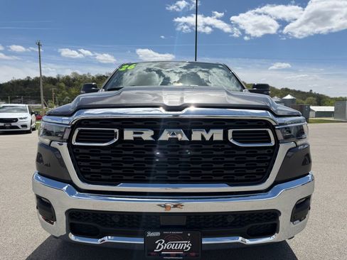 Used 2026 RAM 1500 Big Horn AWD/4WD image 2