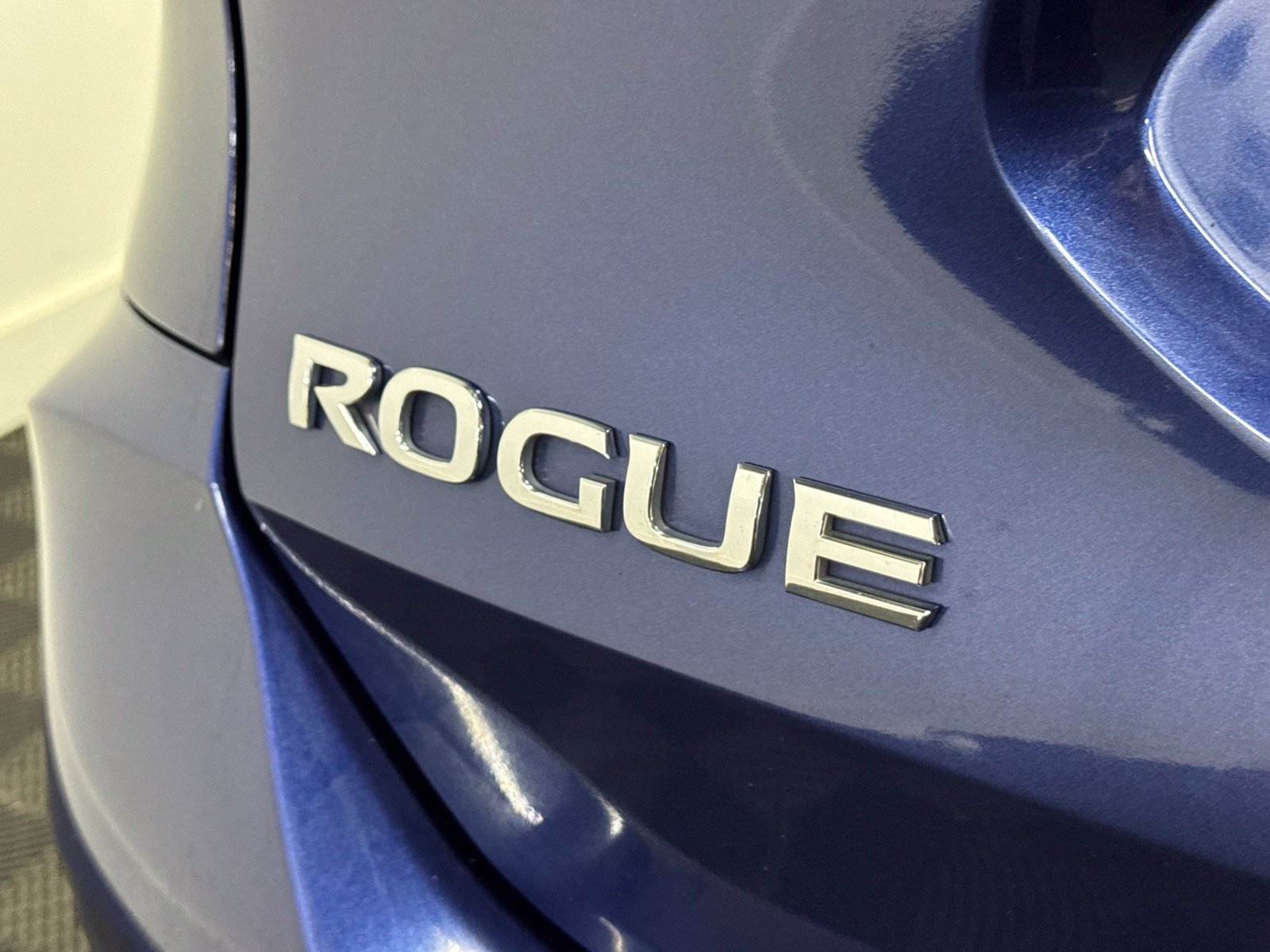 Used 2018 Nissan Rogue SL AWD/4WD image 8