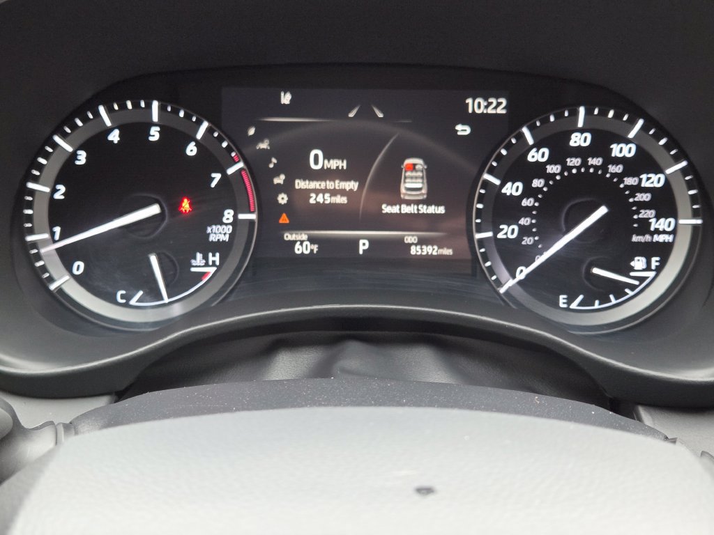 Used 2021 Toyota Highlander XLE AWD/4WD image 34