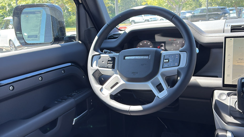 New 2026 Land Rover Defender 110 X-Dynamic SE AWD/4WD image 25