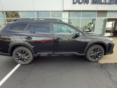 Certified 2025 Subaru Outback Onyx Edition image 2