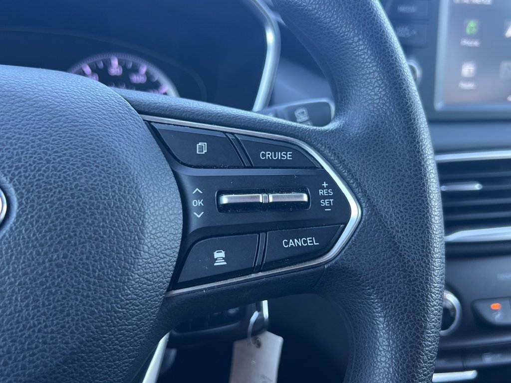 Used 2019 Hyundai Santa Fe SE AWD/4WD image 22