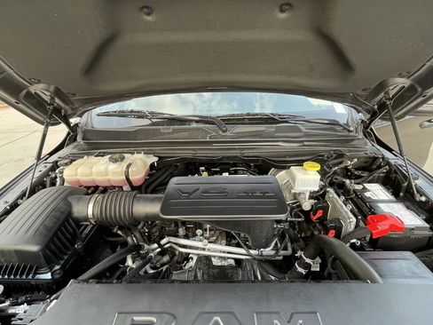 Used 2024 RAM 1500 Lone Star image 26