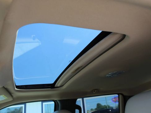 Used 2013 Ford F150 Lariat w/ Luxury Equipment Group image 14