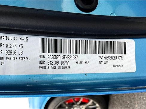 Used 2015 Dodge Challenger SRT image 35